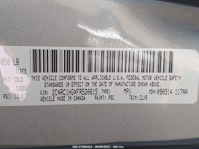 2C4RC1HGXFR520615 Chrysler Town & Country S