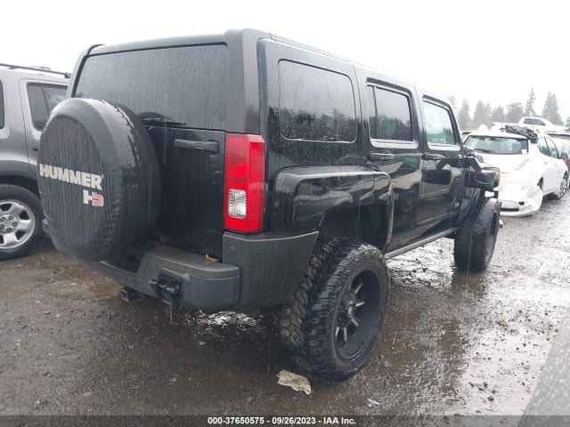 2006 HUMMER H3 VIN: 5GTDN136568263399