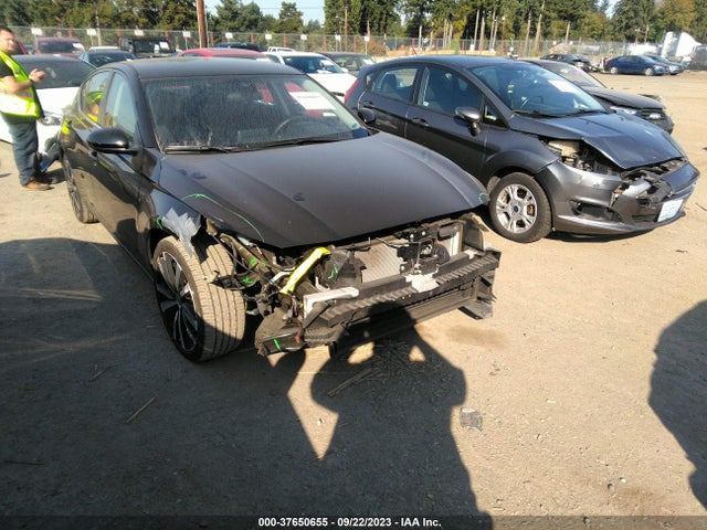 2022 1N4BL4CV8NN400953 main image