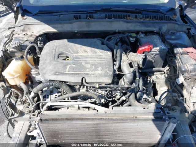3FA6P0HD9GR247658 Ford FUSION SE
