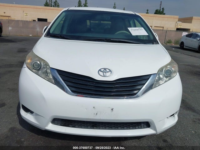 Продаж на аукціоні авто 2013 Toyota Sienna Le, vin: 5TDKK3DC0DS342981, номер лоту: 37650737