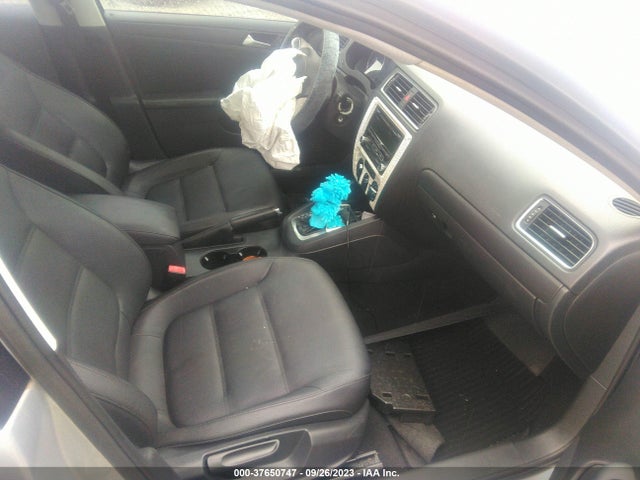 2012 VOLKSWAGEN JETTA 2.5L SE VIN: 3VWDP7AJ3CM456814