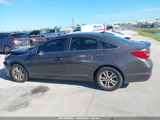 Hyundai Sonata 2.4l Se 2015 5NPE24AF1FH070662 Image 14