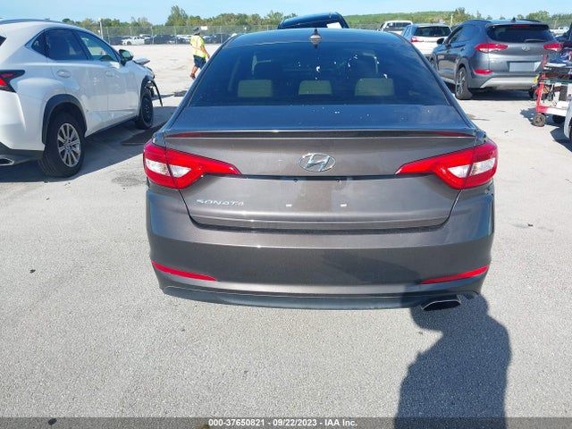 Hyundai Sonata 2.4l Se 2015 5NPE24AF1FH070662 Image 16