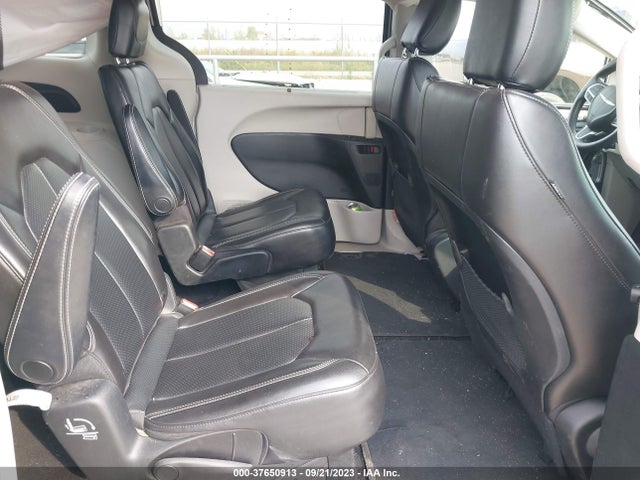 2C4RC1DG2LR260437 Chrysler Voyager Lxi