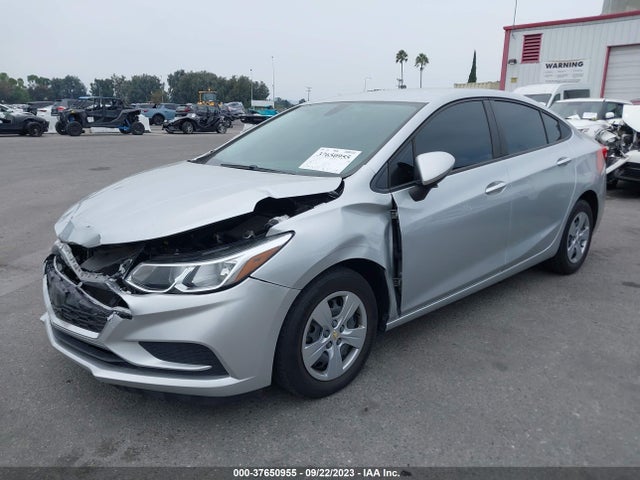 Chevrolet CRUZE LS 2018 1G1BC5SM7J7126970 Image 2