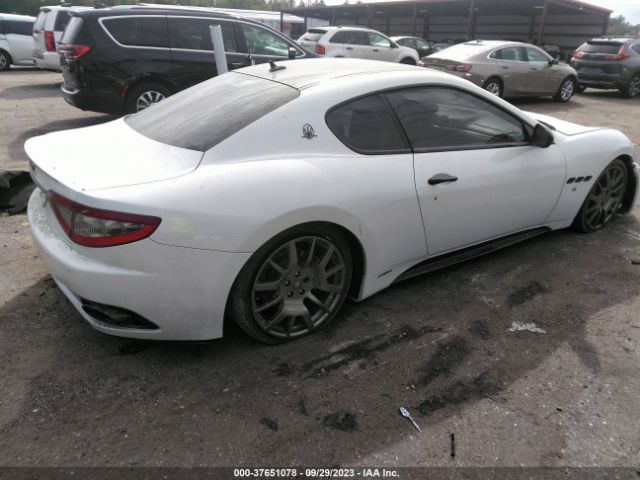 ZAM45VLA1E0076933 Maserati Granturismo Sport/mc