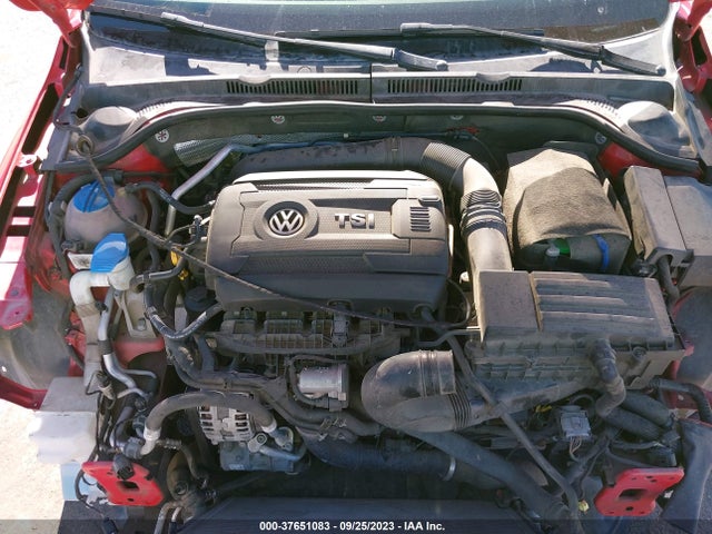 3VWD17AJ1FM215601 Volkswagen Jetta Sedan 1.8t Se