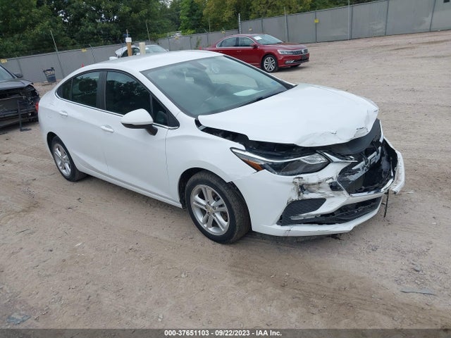 2018 1G1BE5SM1J7113707 main image