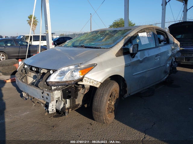 2015 TOYOTA PRIUS FOUR VIN: JTDKN3DU8F0457074