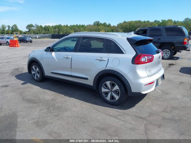 KNDCB3LC5H5039809 KIA NIRO LX