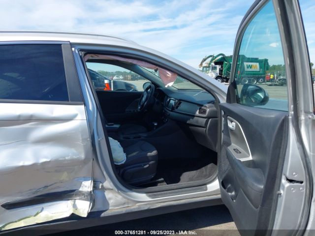 KNDCB3LC5H5039809 KIA NIRO LX