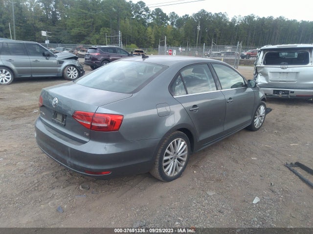3VWD07AJ0FM300044 Volkswagen Jetta Sedan 1.8t Se