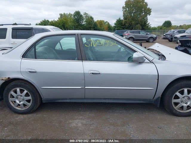 2002 HONDA ACCORD SDN SE VIN: 1HGCG56722A162219