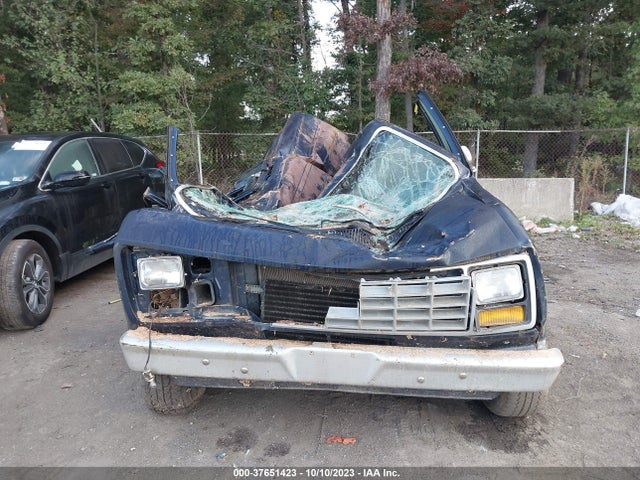 1985 FORD ECONOLINE E150 VAN VIN: 1FTEE14F6FHA84962