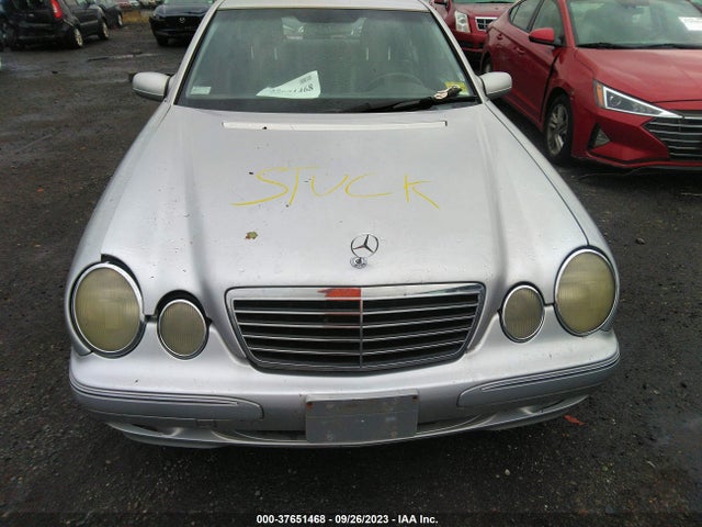 2002 MERCEDES-BENZ E-CLASS VIN: WDBJF82J52X065040