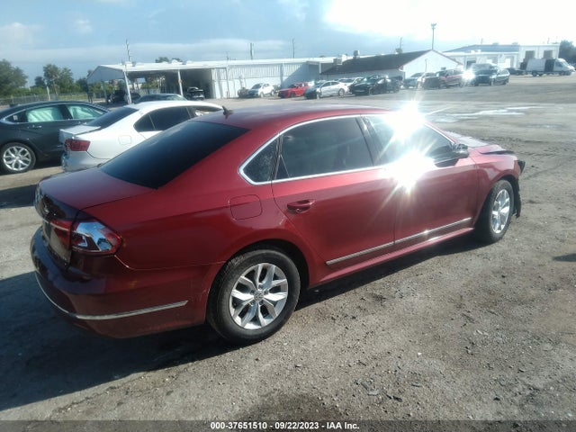 1VWAS7A35GC009315 Volkswagen Passat 1.8t S