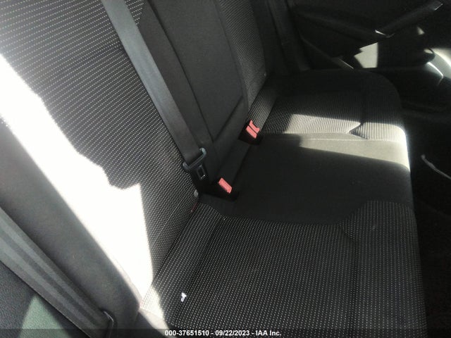 1VWAS7A35GC009315 Volkswagen Passat 1.8t S