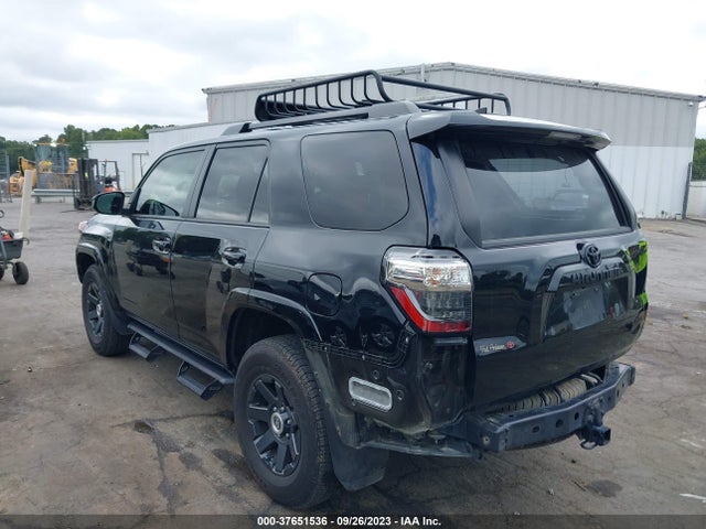 Toyota 4RUNNER SR5 2021 JTEBU5JR5M5902607 Image 3
