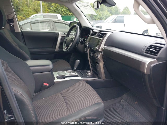 Toyota 4RUNNER SR5 2021 JTEBU5JR5M5902607 Image 5