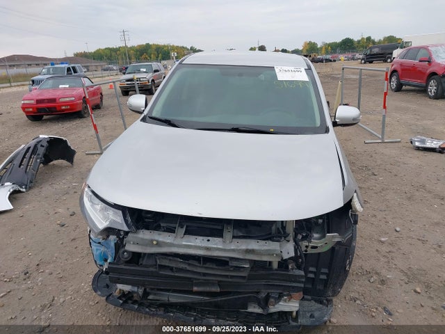 JA4AD3A31JJ001893 Mitsubishi Outlander Se/sel/le