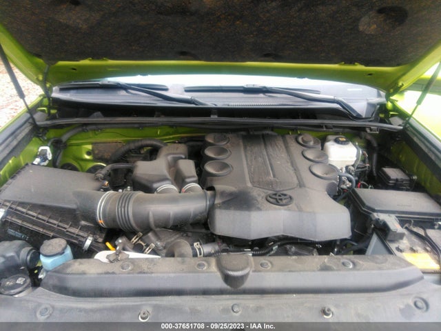 2023 TOYOTA 4RUNNER JTERU5JR5P6103990 Photo 9