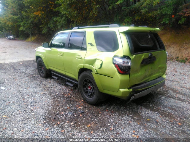 2023 TOYOTA 4RUNNER JTERU5JR5P6103990 Photo 2