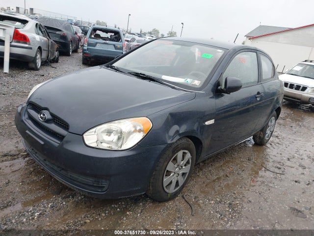 2010 HYUNDAI ACCENT GS VIN: KMHCM3AC2AU172127