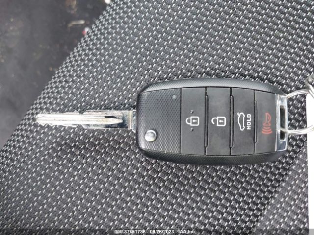 3KPFK4A77JE244485 KIA FORTE LX