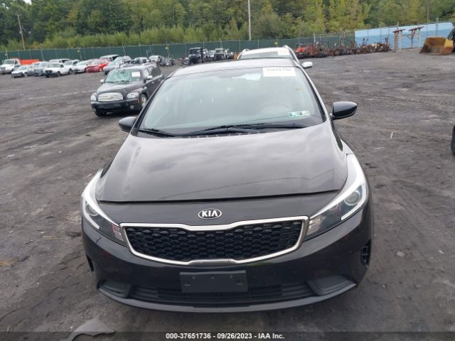 3KPFK4A77JE244485 KIA FORTE LX