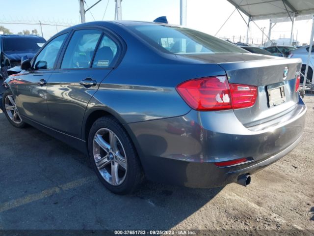 WBA3B1C52EK132934 BMW 3 Series 320i