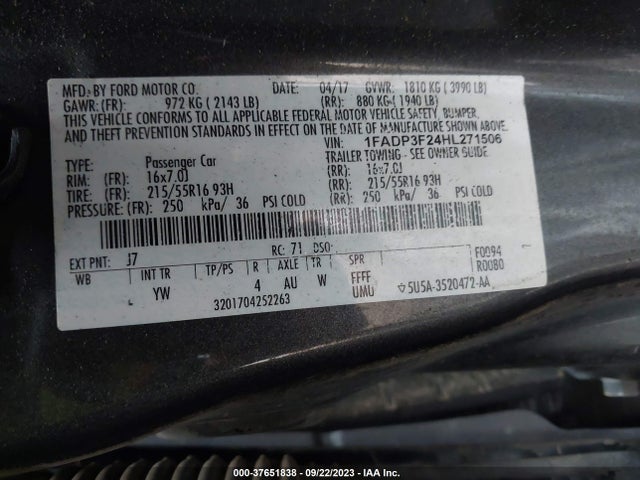 2017 FORD FOCUS SE VIN: 1FADP3F24HL271506