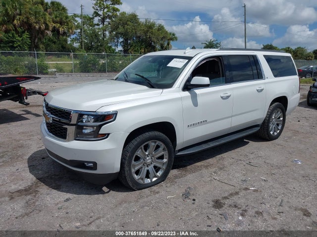 Chevrolet Suburban Lt 2017 1GNSCHKC8HR399597 Image 2