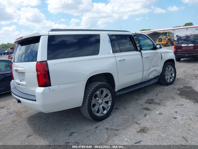 Chevrolet Suburban Lt 2017 1GNSCHKC8HR399597 Image 4