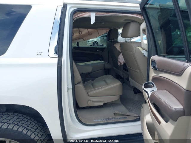 Chevrolet Suburban Lt 2017 1GNSCHKC8HR399597 Image 8