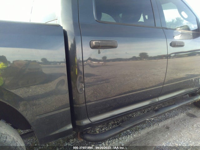 RAM 1500 Express 2018 3C6RR7KT1JG167825 Image 6