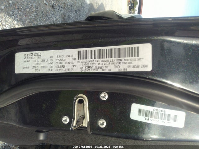 RAM 1500 Express 2018 3C6RR7KT1JG167825 Image 9