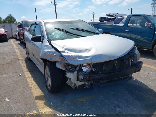 2014 4T1BF1FK1EU379298 main image