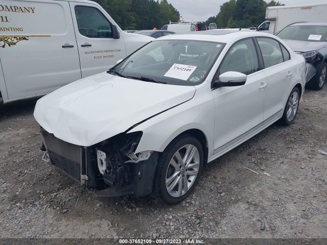 3VWL17AJ4HM226347 Volkswagen Jetta 1.8t Sel
