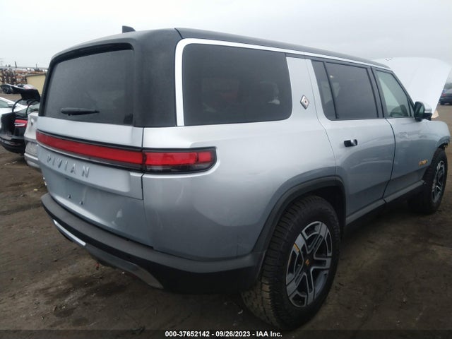 Rivian R1s Adventure 2023 7PDSGABA4PN012562 Image 4