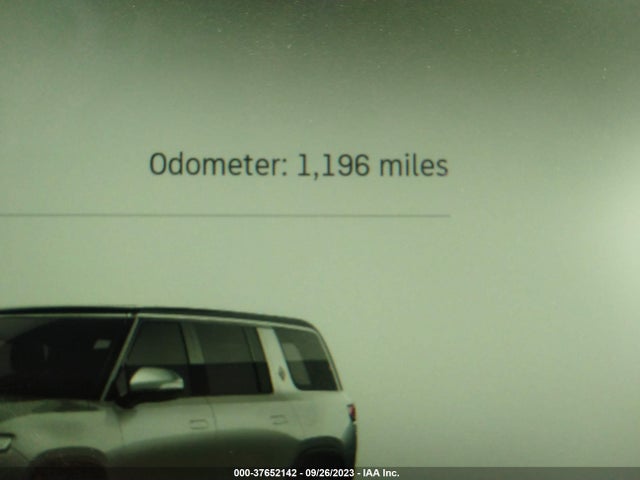 Rivian R1s Adventure 2023 7PDSGABA4PN012562 Image 7