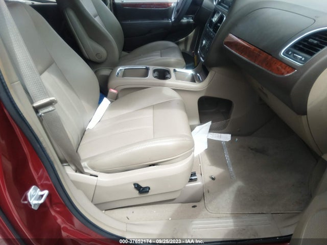 2C4RC1CG5FR545977 Chrysler Town & Country Touring-l