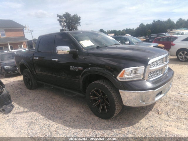 RAM 1500 Laramie 2017 1C6RR7NT4HS740621 главное изображение