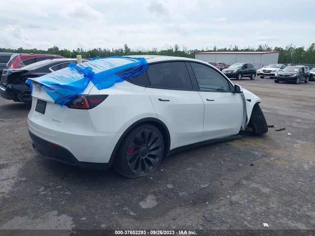 Tesla Model Y Performance 2022 7SAYGDEF3NF319942 Image 4