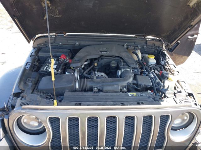 1C4HJXEG5KW537137 Jeep Wrangler Unlimited Sahara