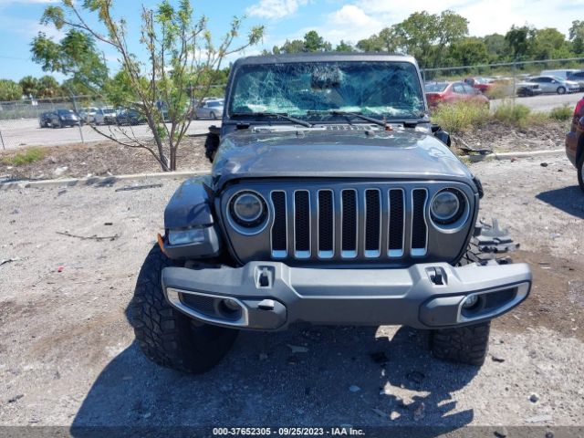 1C4HJXEG5KW537137 Jeep Wrangler Unlimited Sahara