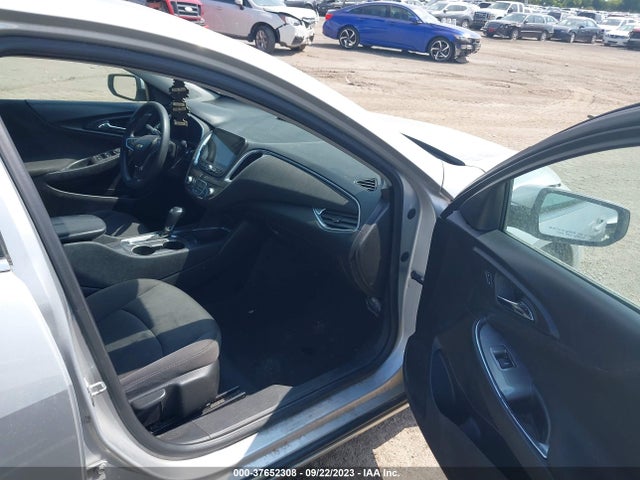 Chevrolet MALIBU LT 2019 1G1ZD5ST2KF109309 Image 5