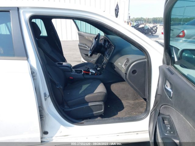 2C3CDXBG5FH927685 Dodge Charger Se