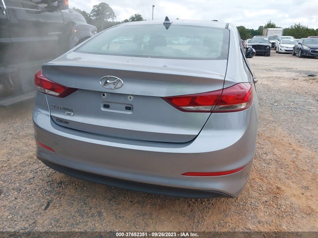 Hyundai ELANTRA SE 2017 5NPD74LF5HH160782 Image 16