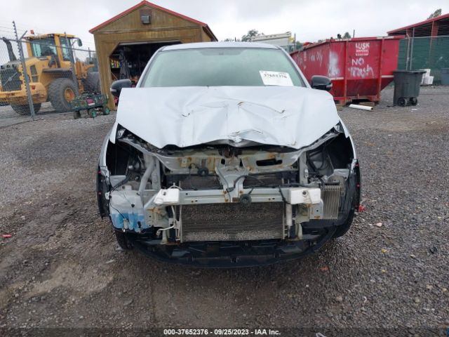 JA4AR3AU2HZ038103 Mitsubishi Outlander Sport 2.0 Le